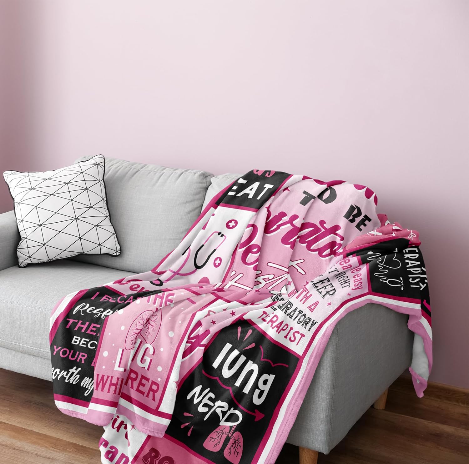 Respiratory Therapist Gifts, R - Home Textiles Week reseña y precio